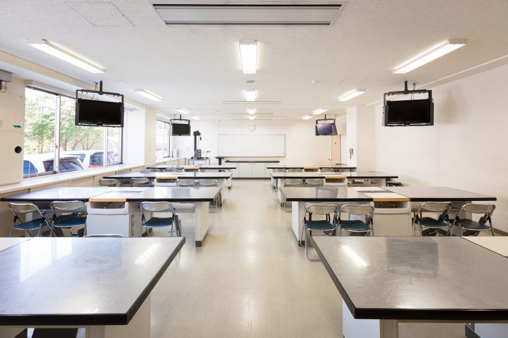 基礎医学実習室